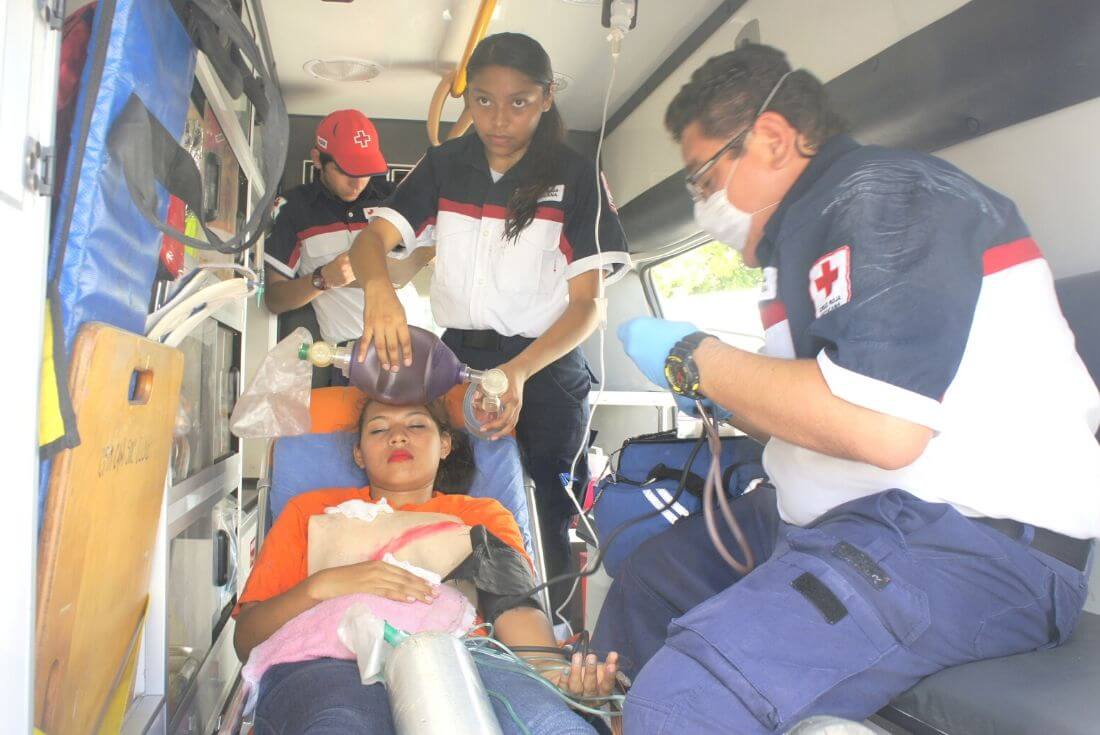 Carrera Tecnico en Urgencias Medicas Prehospitalarias Cruz Roja Cancun
